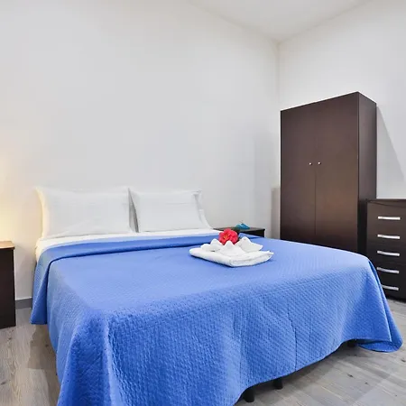 Appartement Guesthost - Casamiaalcentro Napels