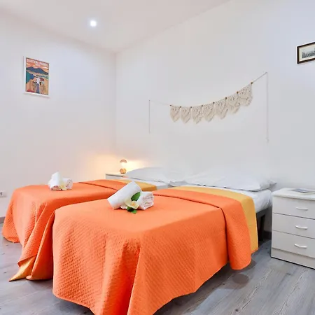 Guesthost - Casamiaalcentro Appartement
