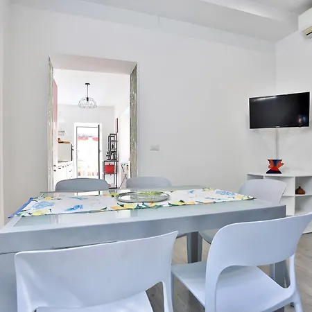 Guesthost - Casamiaalcentro Appartement